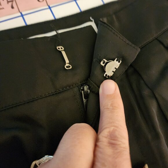 Petal & Pup Wellington Wide Leg Satin Pant Flaws Black Size 8 - Picture 7 of 13